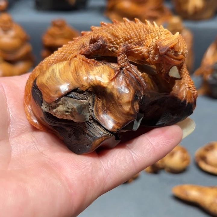 花梨木类点点关注，感谢