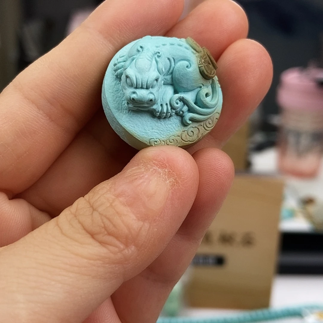 未镶嵌绿松石珠宝奇石