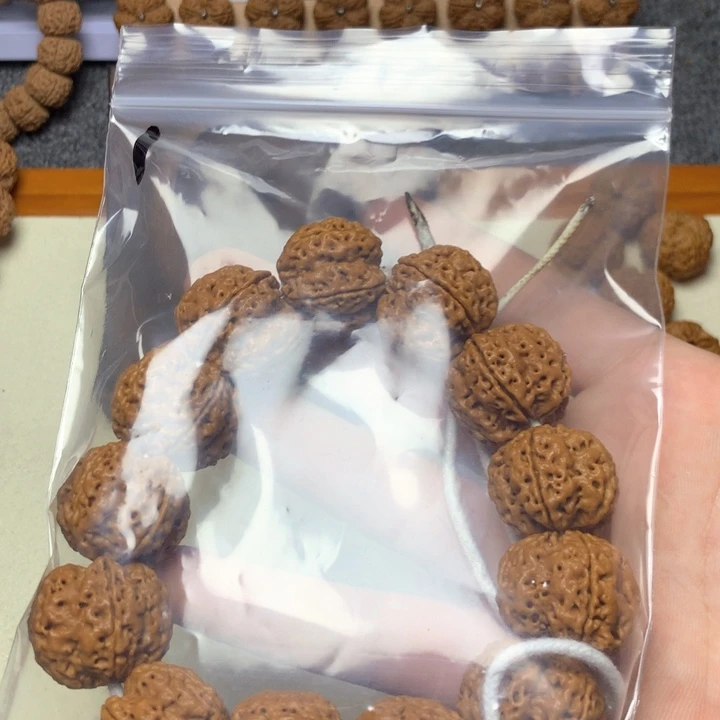 吊坠金刚菩提春*1。