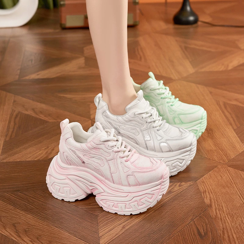 厚底松糕9cm老爹鞋女高跟2026春新款小个子休闲旅游鞋内增高拍照