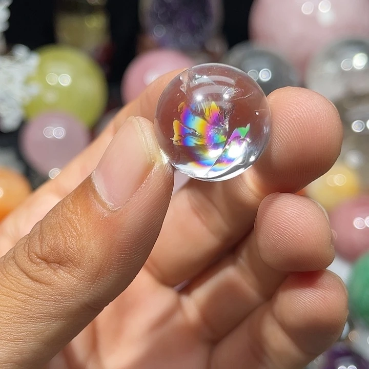 珠宝半成品未镶嵌水晶微瑕1.9