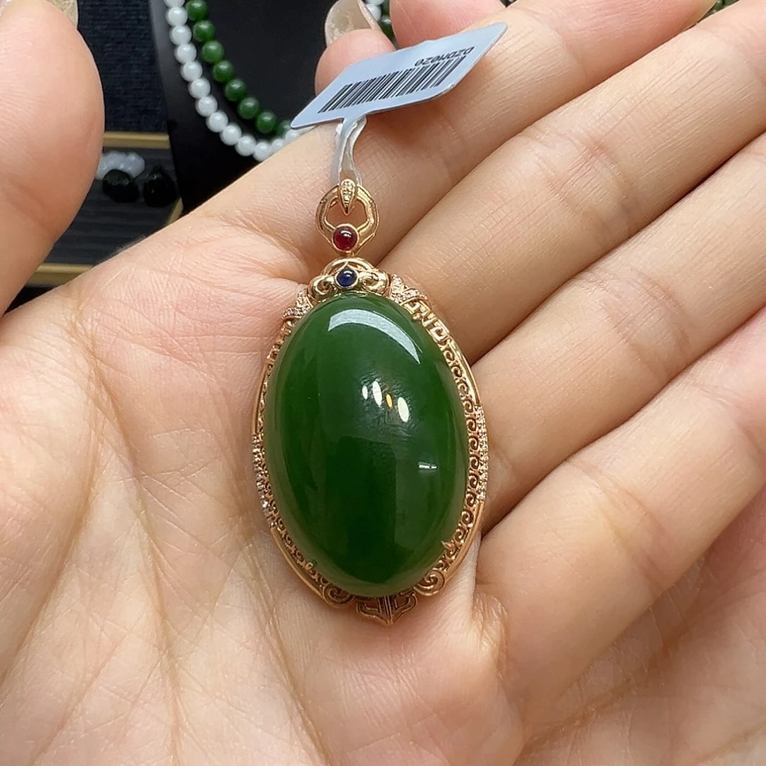 和田玉（碧玉）18K金镶嵌颈饰