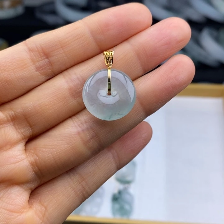 定制翡翠18K金镶嵌手镯