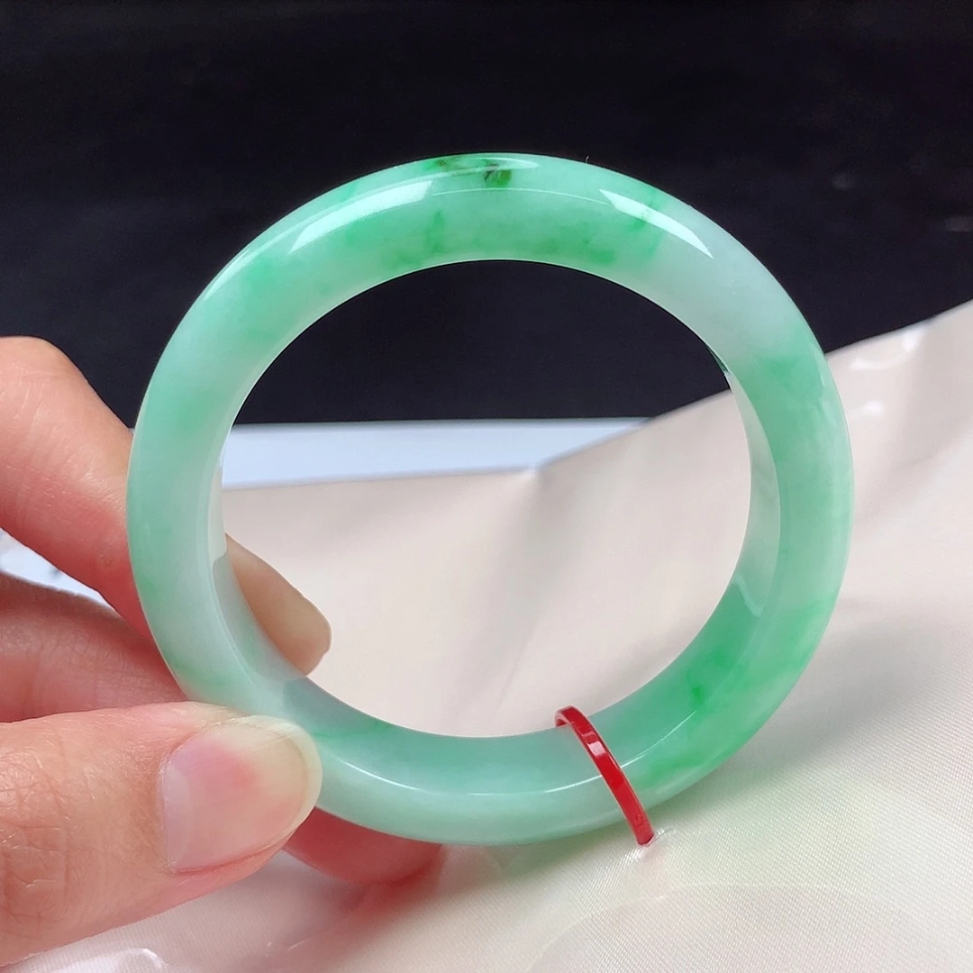 翡翠未镶嵌手镯52圈s66012