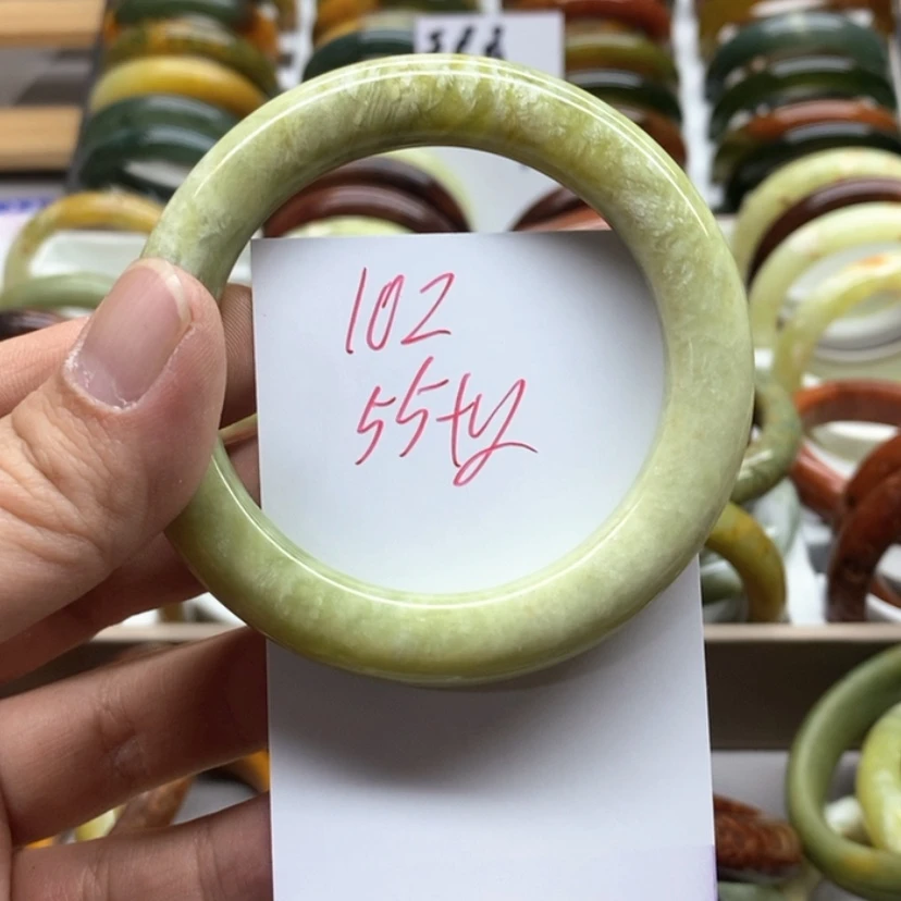 【闪购商品】蛇纹石玉手镯未镶嵌