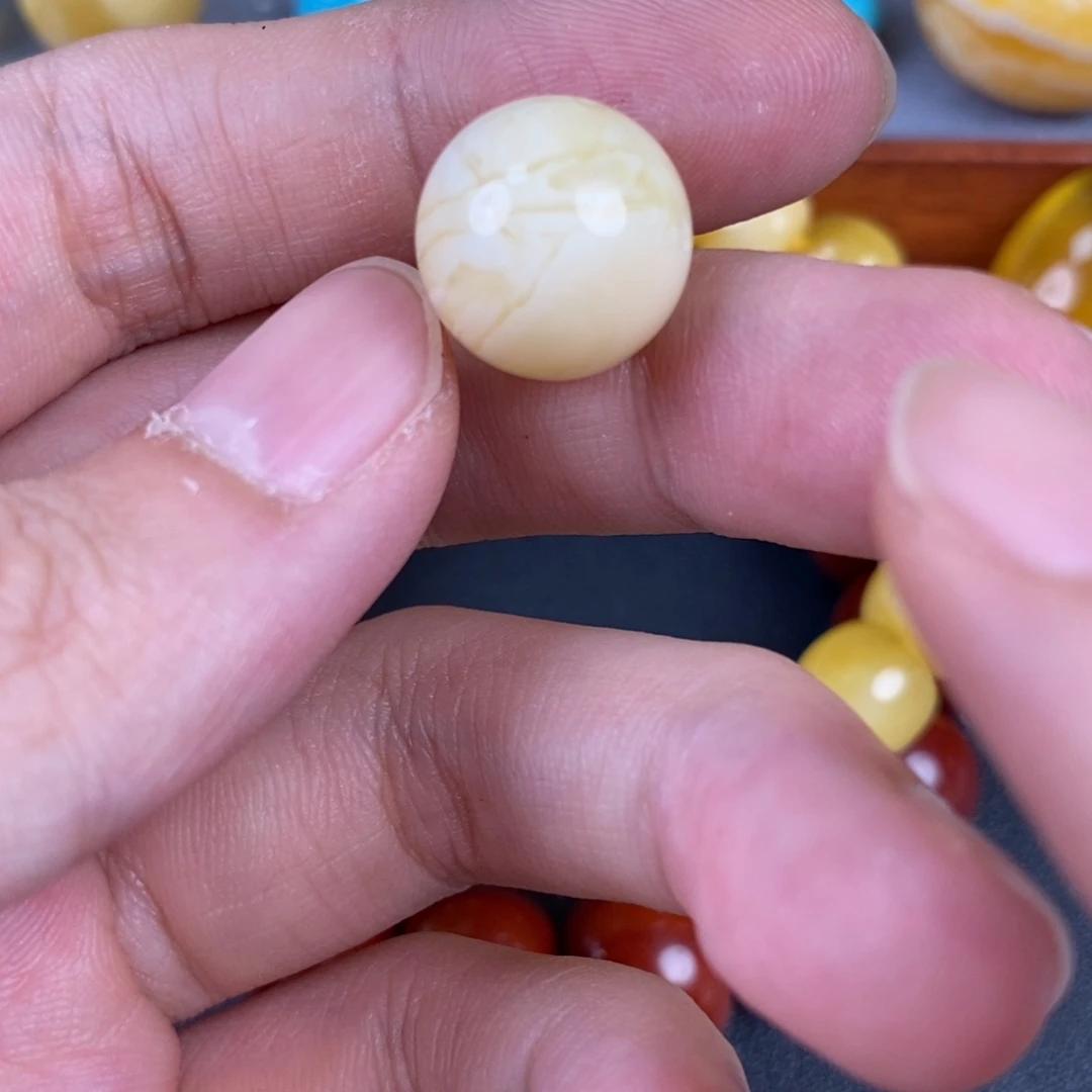 琥珀未镶嵌裸石天阶29