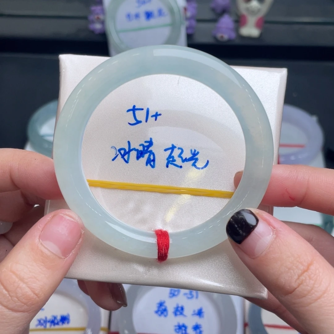 翡翠未镶嵌手镯翡翠手镯