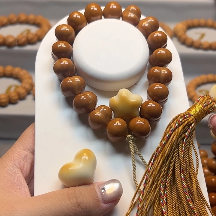 z***o手串猴头核桃16➕精品屁桃福利