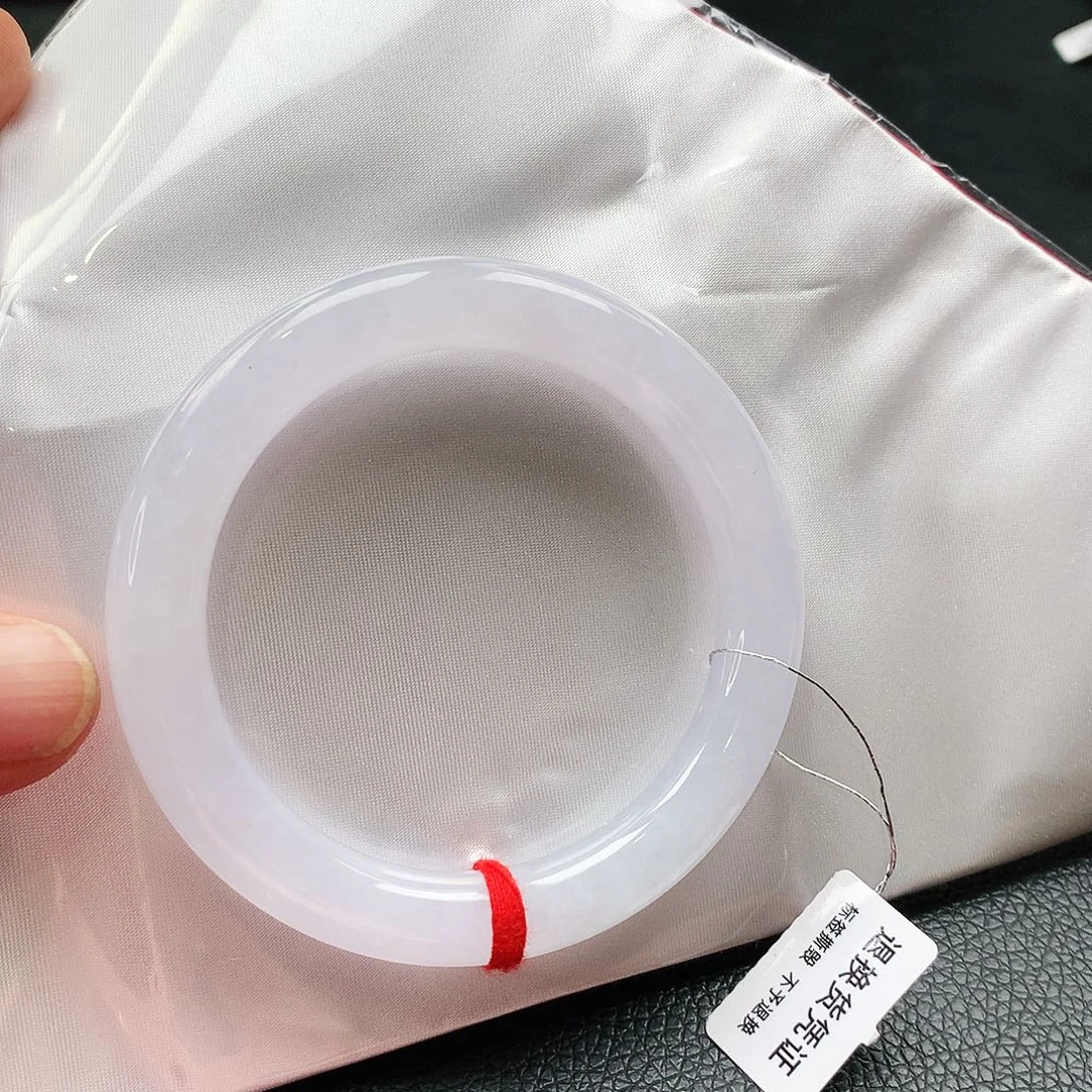 未镶嵌手镯翡翠天然翡翠手镯