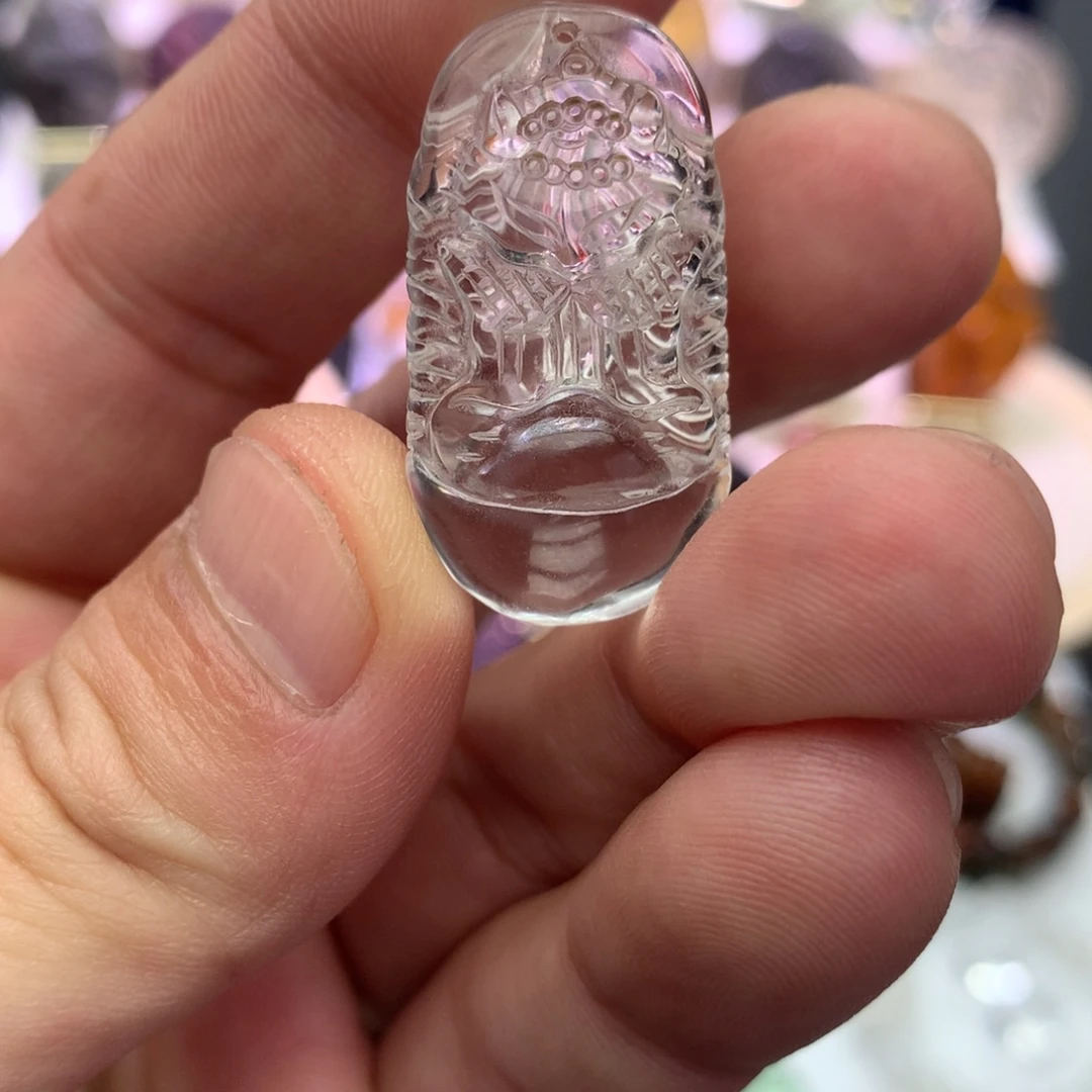 颈饰水晶未镶嵌吊坠