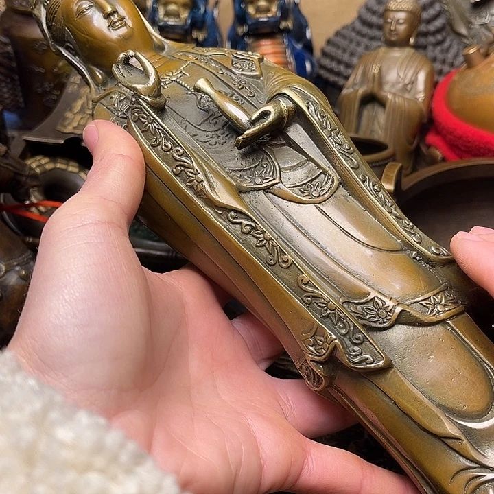 精美铜器批发档口