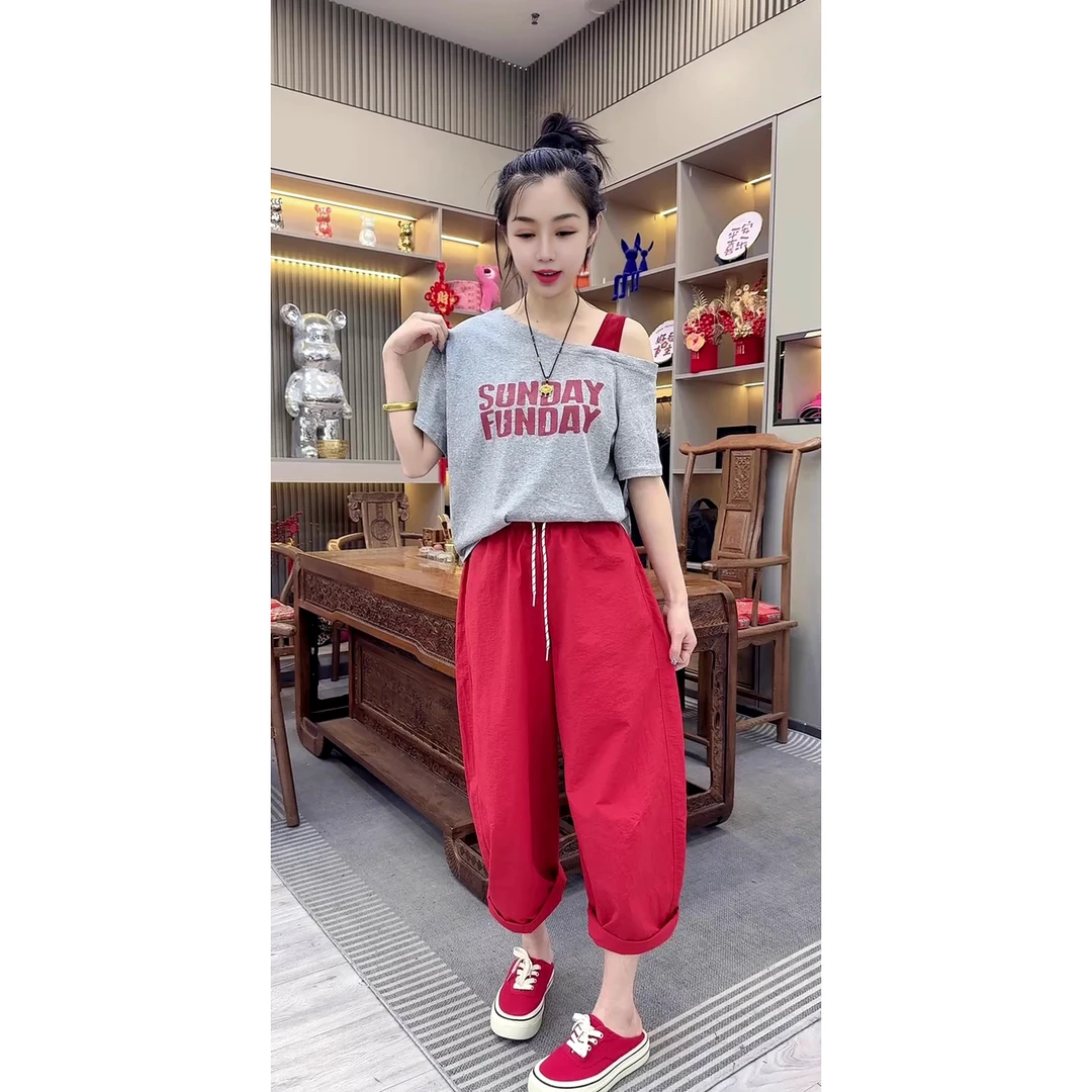 欧货休闲百搭撞色斜领露肩字母印花短袖上衣