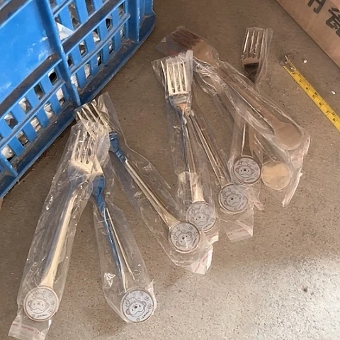 微瑕，不能明火，17厘米，8个叉子