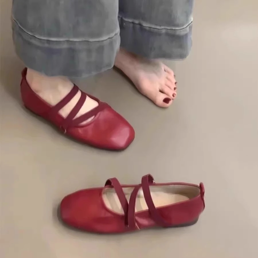 女鞋平底单鞋软底浅口百搭复古红色玛丽珍鞋时尚韩版圆头