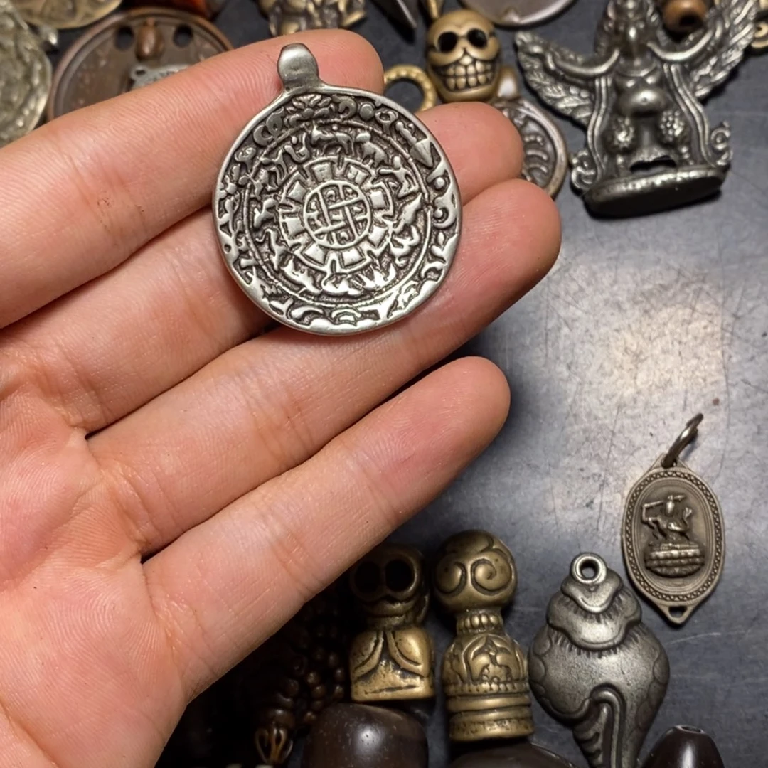 高**子吊坠手链包邮吊坠手链包邮