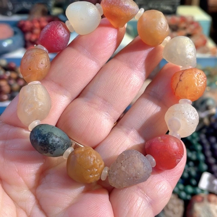 石英质玉未镶嵌手饰