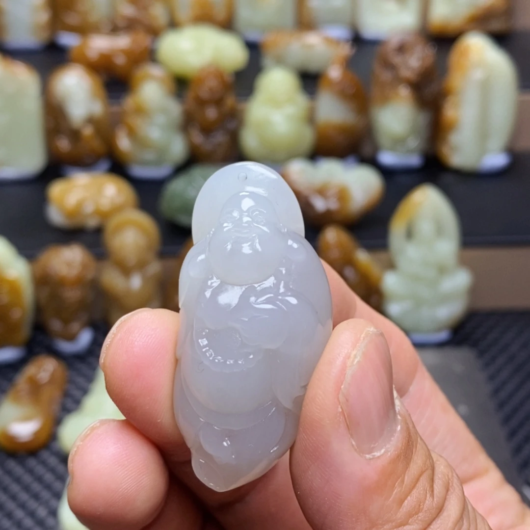 和田玉未镶嵌吊坠(不含链)