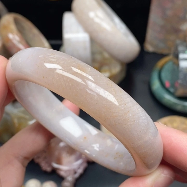 硅化玉未镶嵌项圈60.4