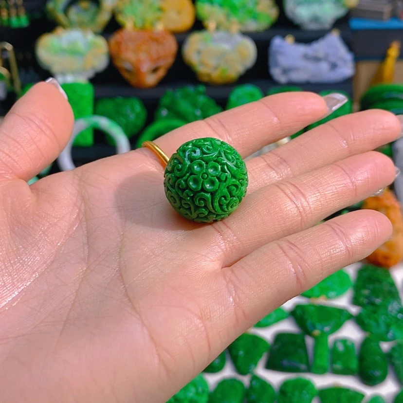 【闪购商品】翡翠颈饰未镶嵌单珠卡22mm