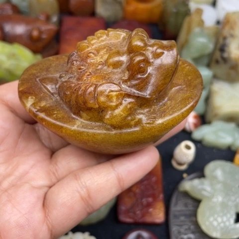 蛇纹石玉未镶嵌颈饰81