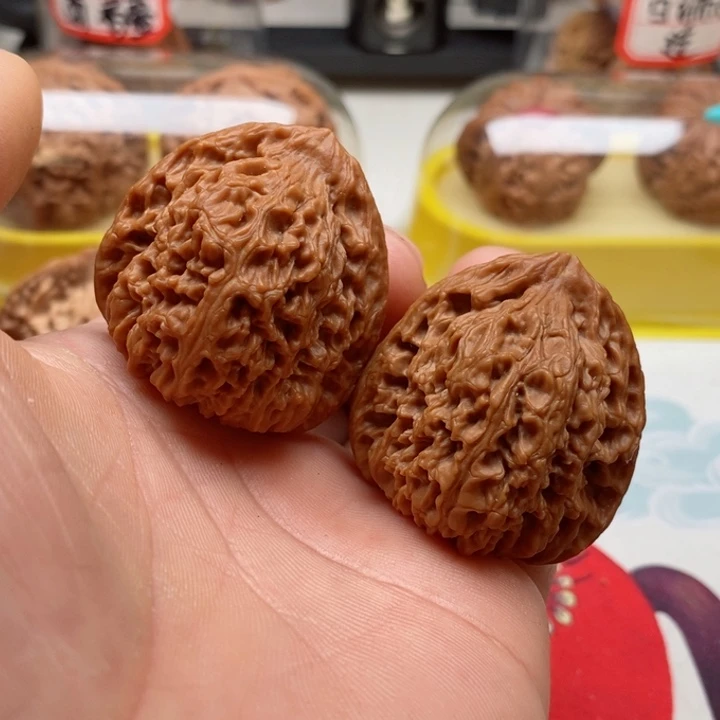 文玩核桃吊坠38全品三角疆