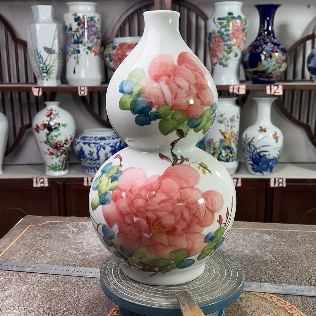 摆件陶景德镇陶瓷葫红牡花