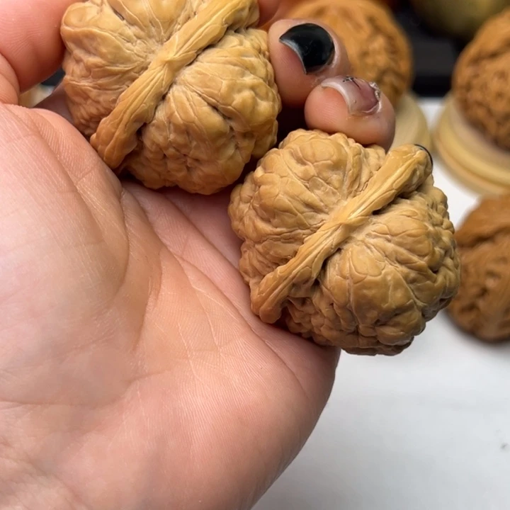 文玩核桃把件驱*?静42蛙蛙