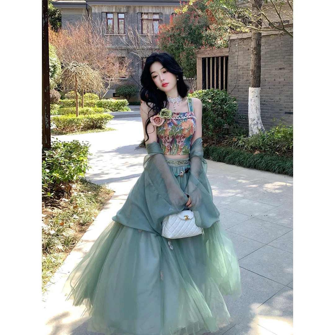 绿野仙踪重工穿搭吊带半裙开衫三件套小众设计感度假风套装女裙子