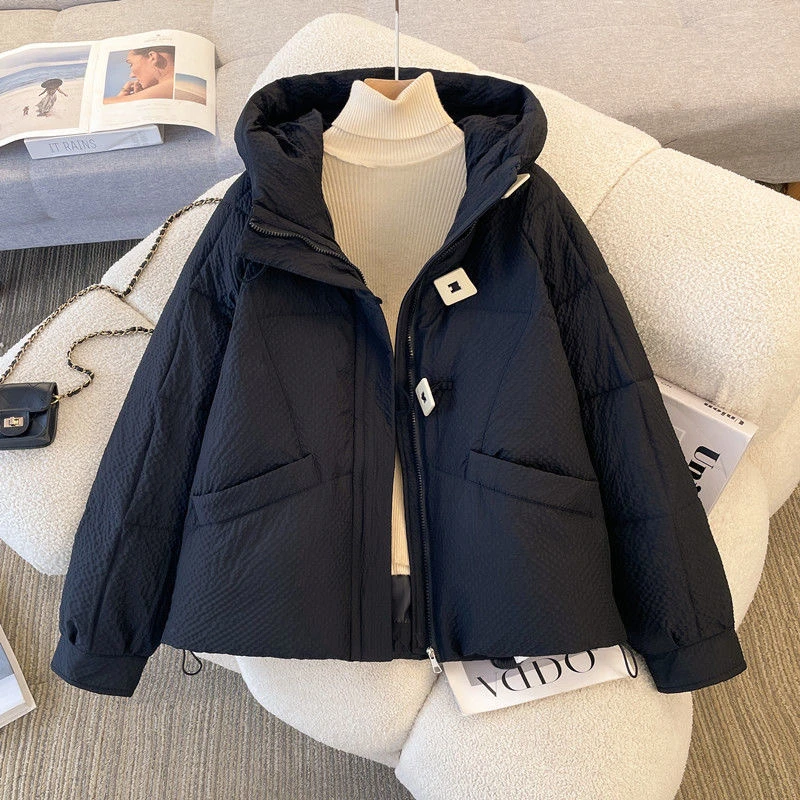 2025冬季时尚新款格子面料短款宽松设计感方扣连帽加厚棉服