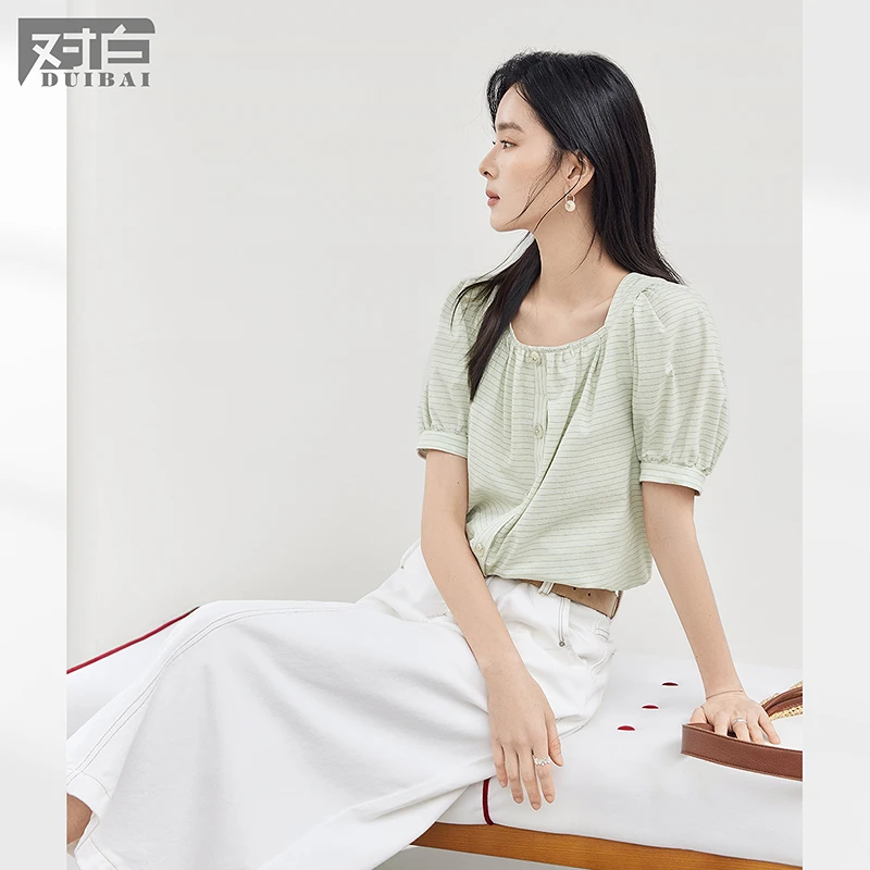 对白法式泡泡袖条纹提花方领衬衫女2025夏季新款独特气质短袖衬衣
