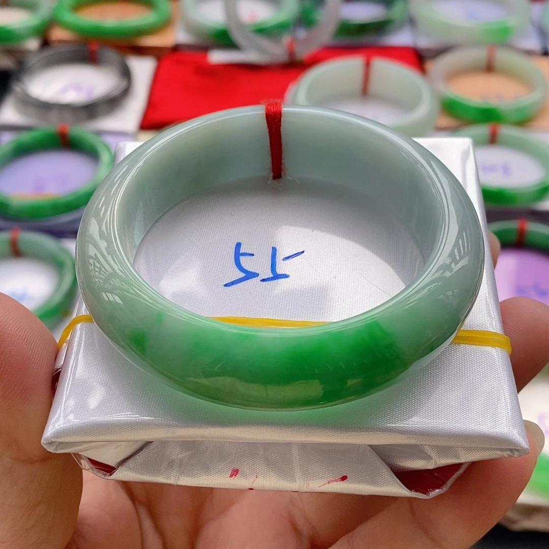 翡翠手镯未镶嵌11号