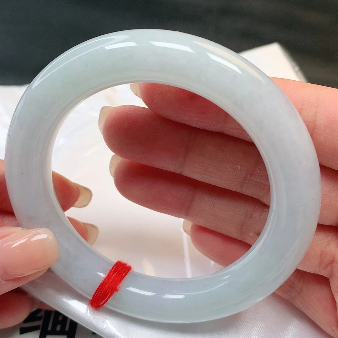 翡翠手镯未镶嵌翡翠手镯204号