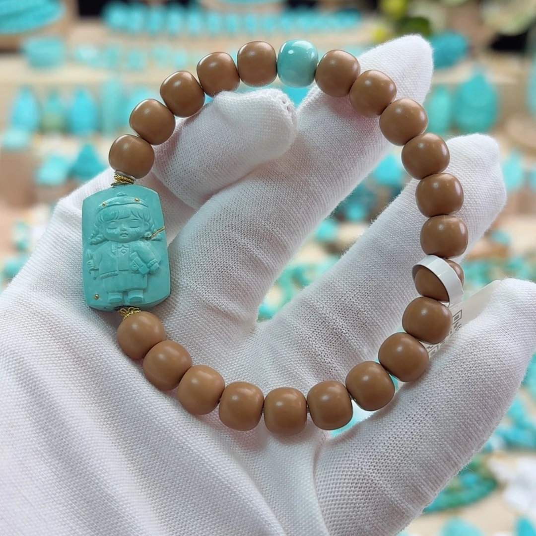 绿松石18K金镶嵌珠宝奇石