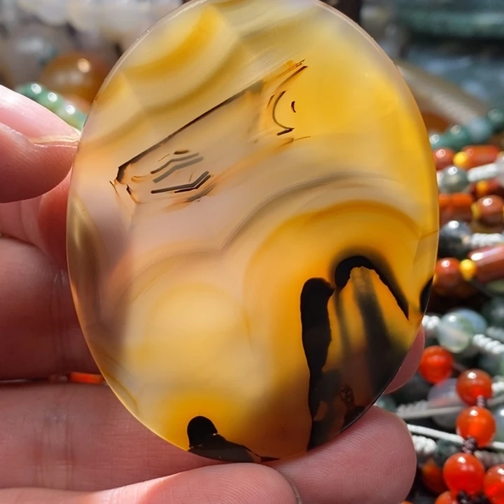 【闪购商品】玛瑙/玉髓颈饰未镶嵌清**扇