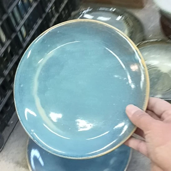 盘瓷器微瑕不退20