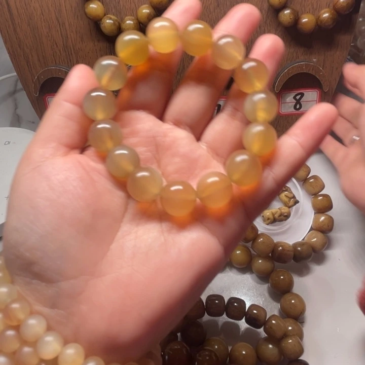 佟***霖鹿骨手串/手链1.44444444