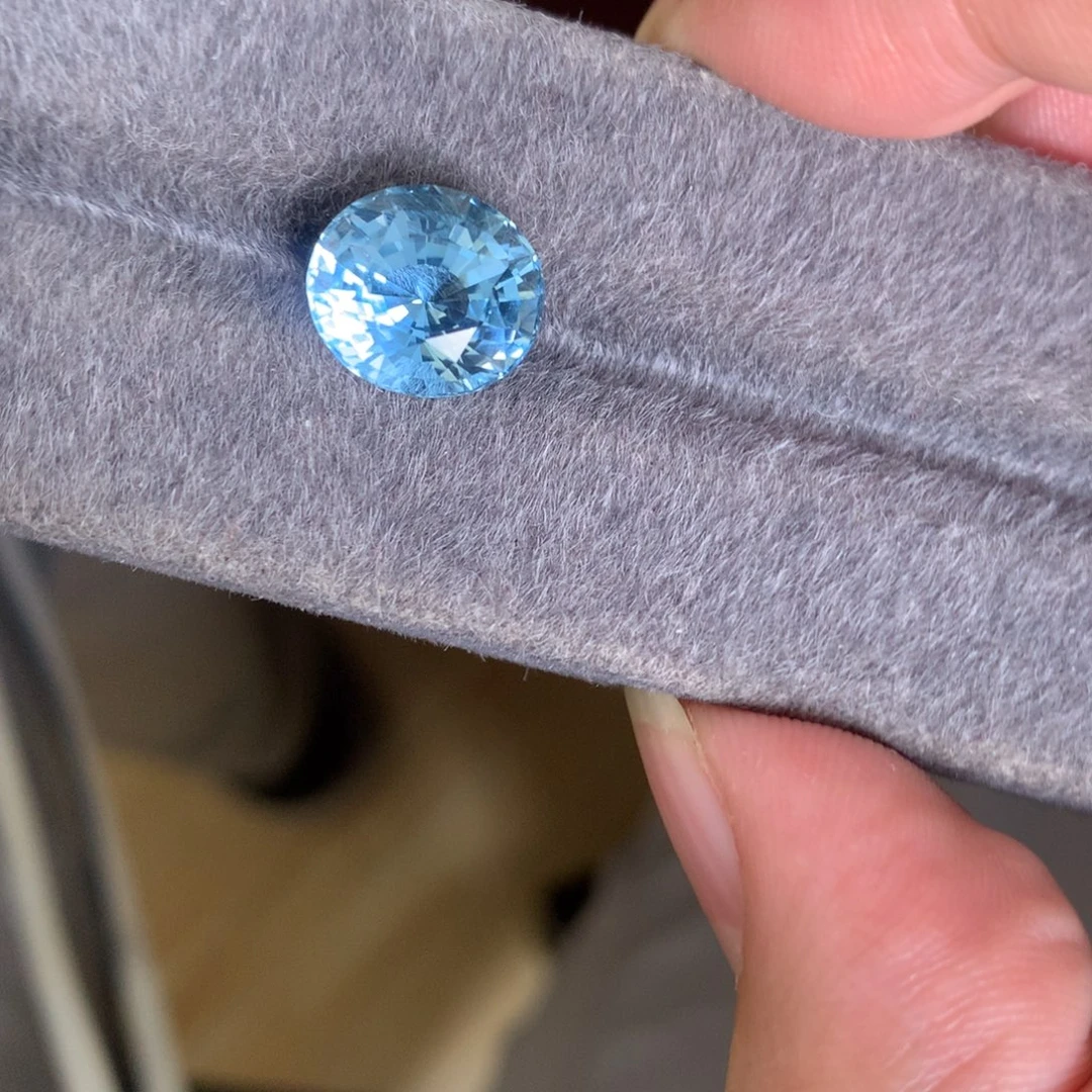 未镶嵌海蓝宝石笔搁4.68 圣玛利亚