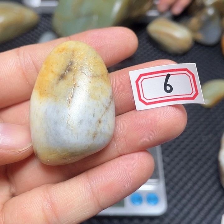 未镶嵌和田玉挂件6