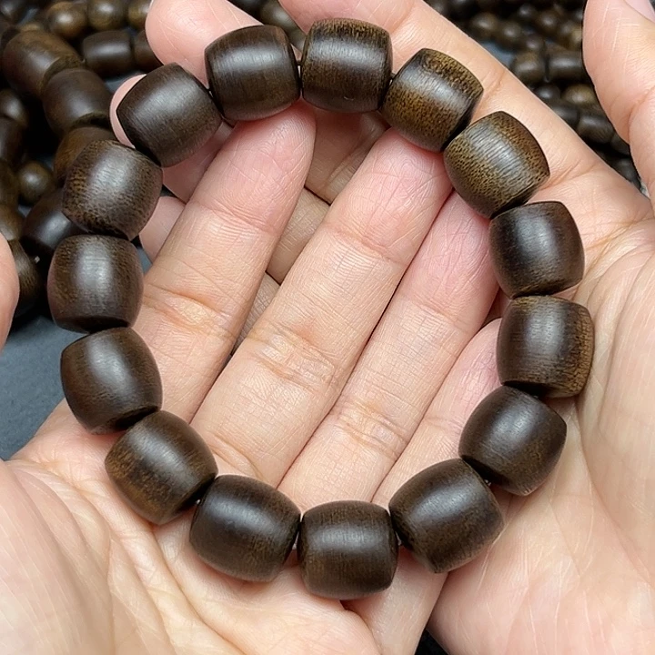 一***阳沉香碎屑沉香白棋玉化1.4