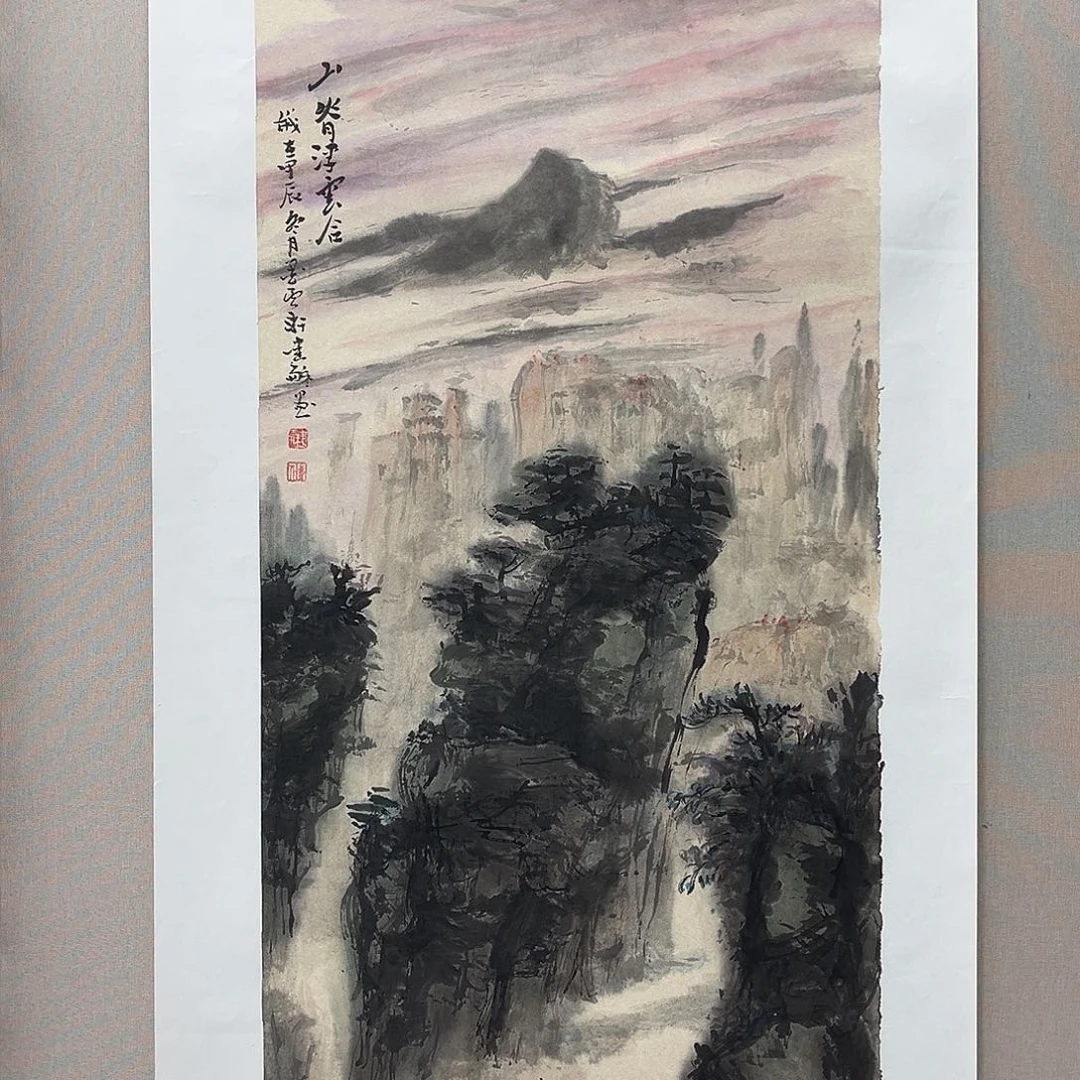 国画艺术家真人手绘