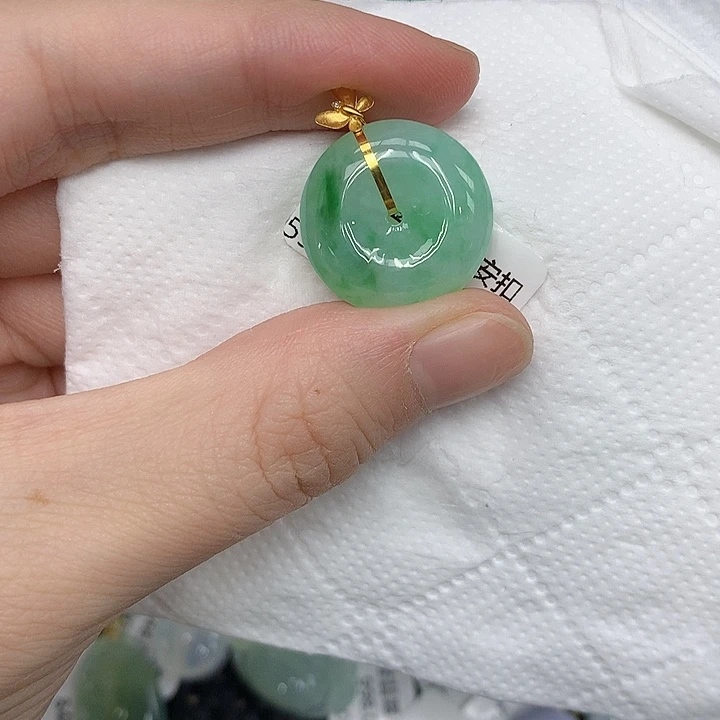 颈饰18K金镶嵌翡翠123455788899