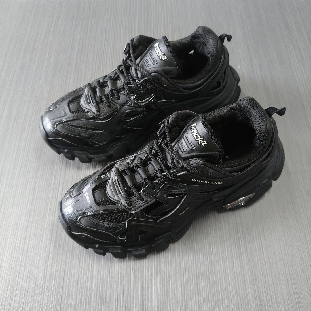 95新 Balenciaga/巴黎世家 38码/track2.0黑色 低帮休闲老爹鞋