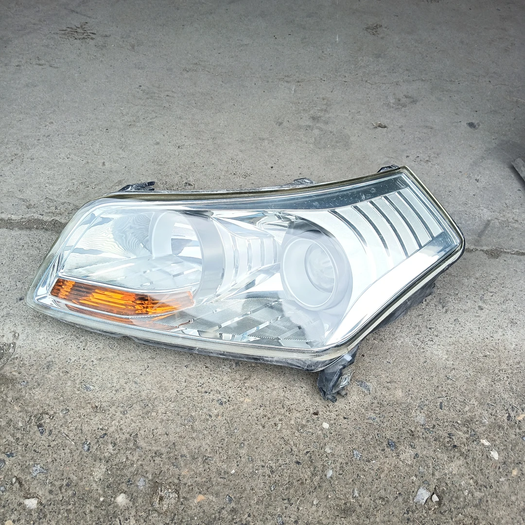 8新  适用于12_13奔腾b70左大灯前照明灯前车灯原车原厂二手拆车