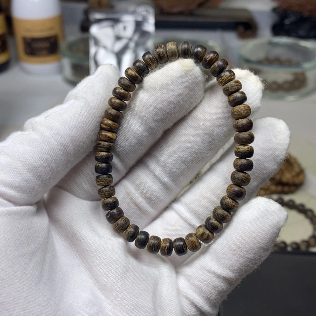 手串沉香马泥涝沉水4*6算盘 4.45克