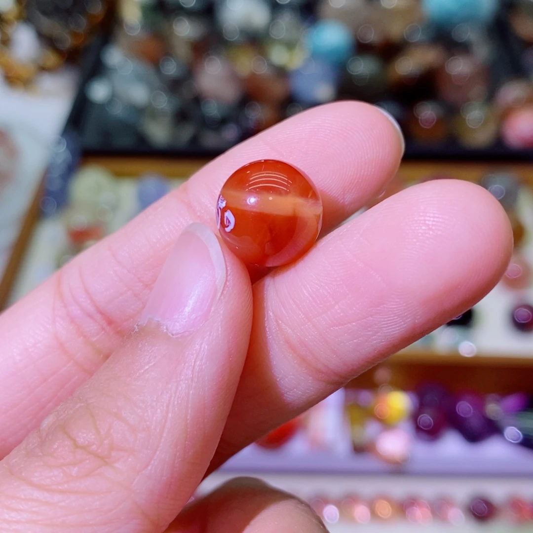单珠，未镶嵌水晶