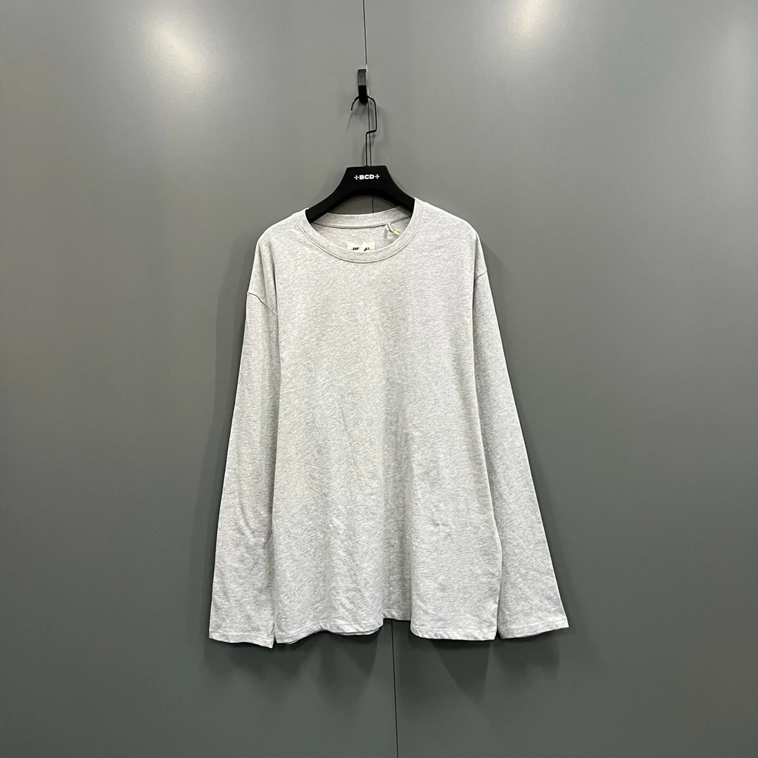 (ll) 【PL】ESSENTIALS 背后大logo印花长袖L XL样衣破洞修复痕迹