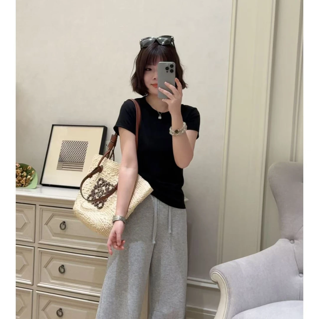 玳妮【净版T】春夏款圆领弹力短款简约半袖上衣显瘦打底韩版软糯T恤