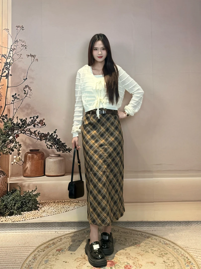 RACI然彩显瘦气质百搭上CP4302+CG4456