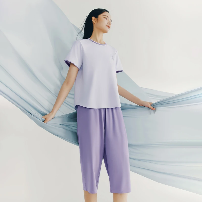 三枪男女冰泉棉拼色圆领短袖中裤女家居套T80001D02&T80019D02