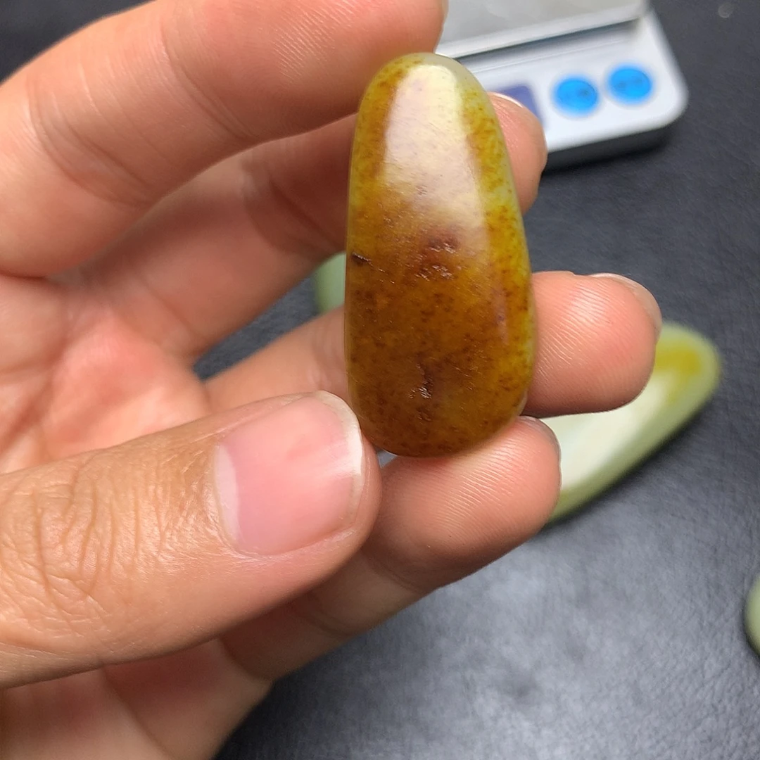 和田玉未镶嵌摆件